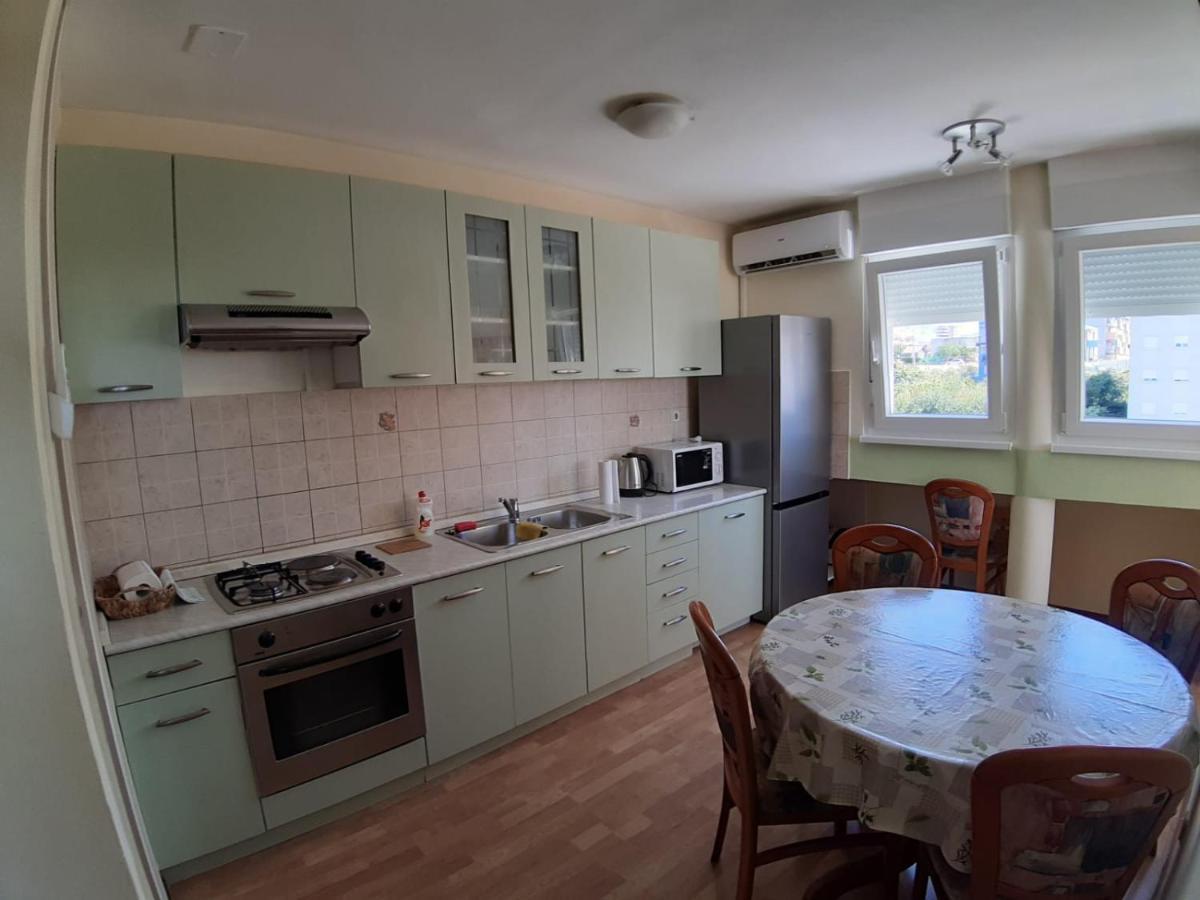 Beach Apartment Sweet Dora สปลิท ภายนอก รูปภาพ